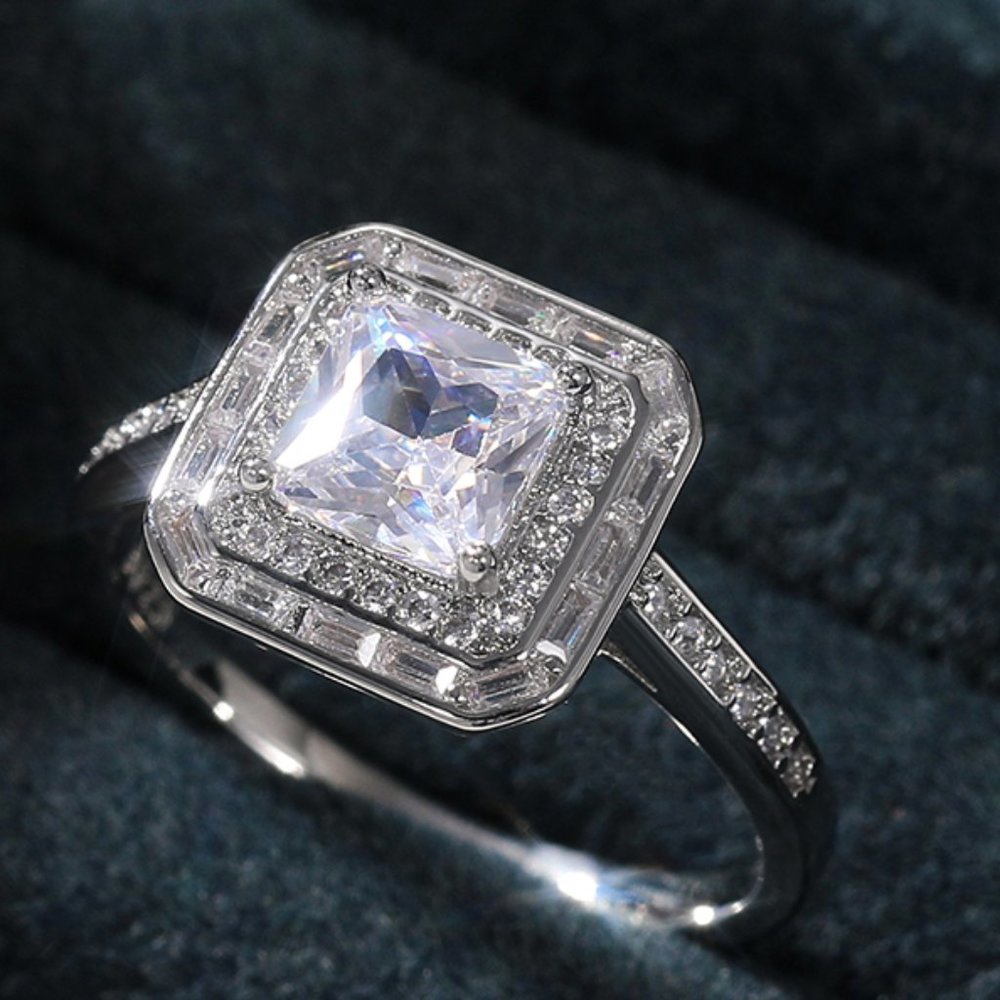 Luxury Engagement Clear Gem Cz Large Square Noble Thin Wedding Ring, K864